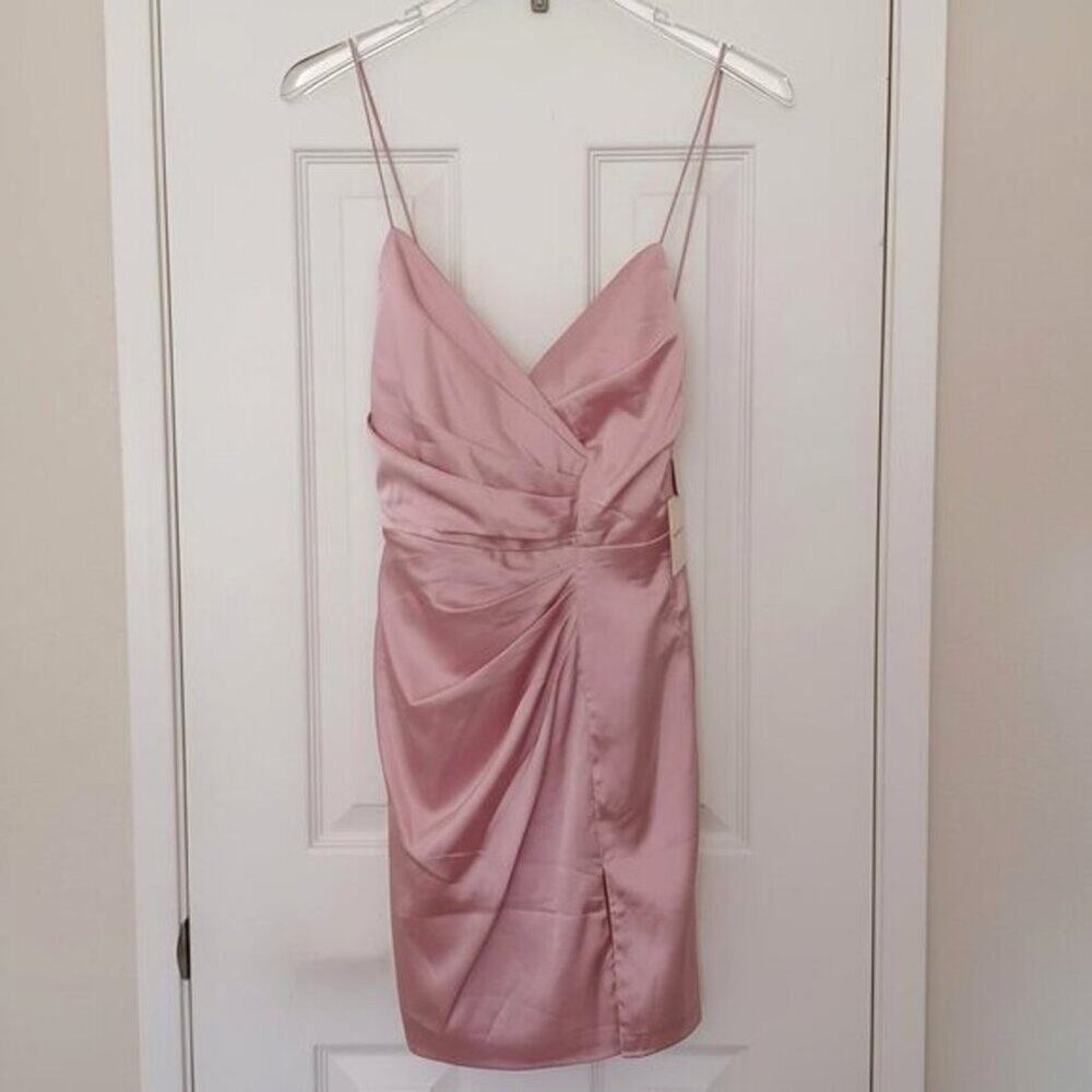 Superdown Kimora Satin Mini Dress Blush Pink XS NWT - Picture 2 of 13